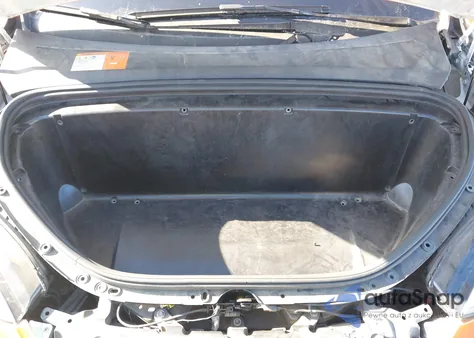 2018 Tesla Model X 100D/75D/P100D z USA, uszkodzony, nr VIN 5YJXCAE27JF101982